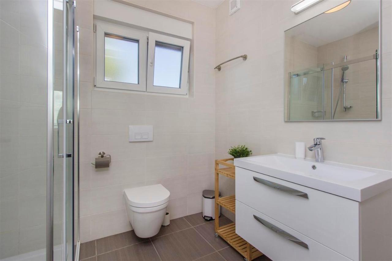 Villa Top Of Murter, One Bedroom Apartment 2 Εξωτερικό φωτογραφία